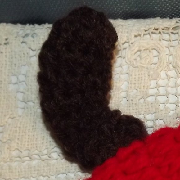 Hand crafted knitted baby hat hungry hungry caterpillar - Picture 5 of 6